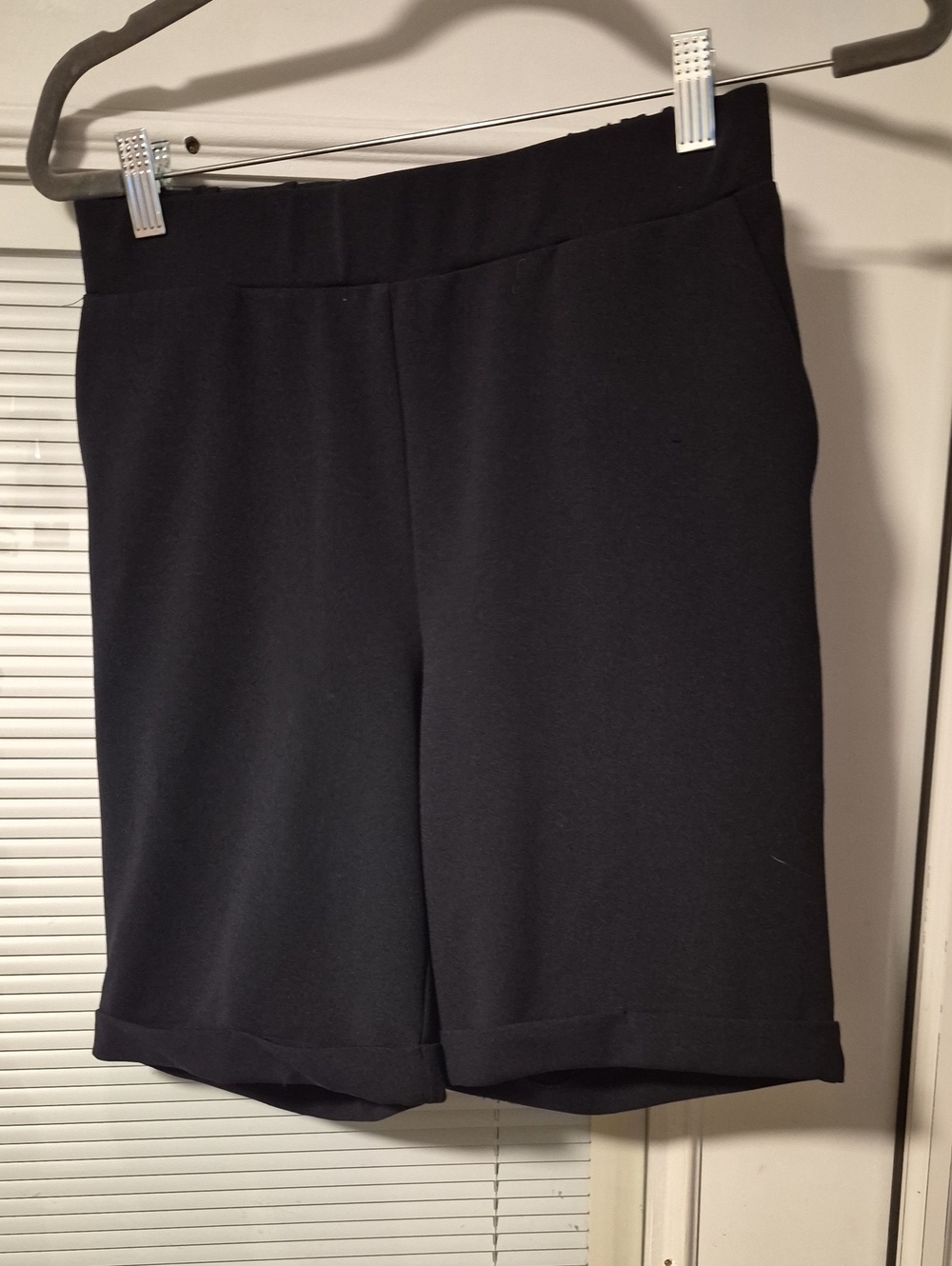 Agnes & Dora Black Bermuda Shorts